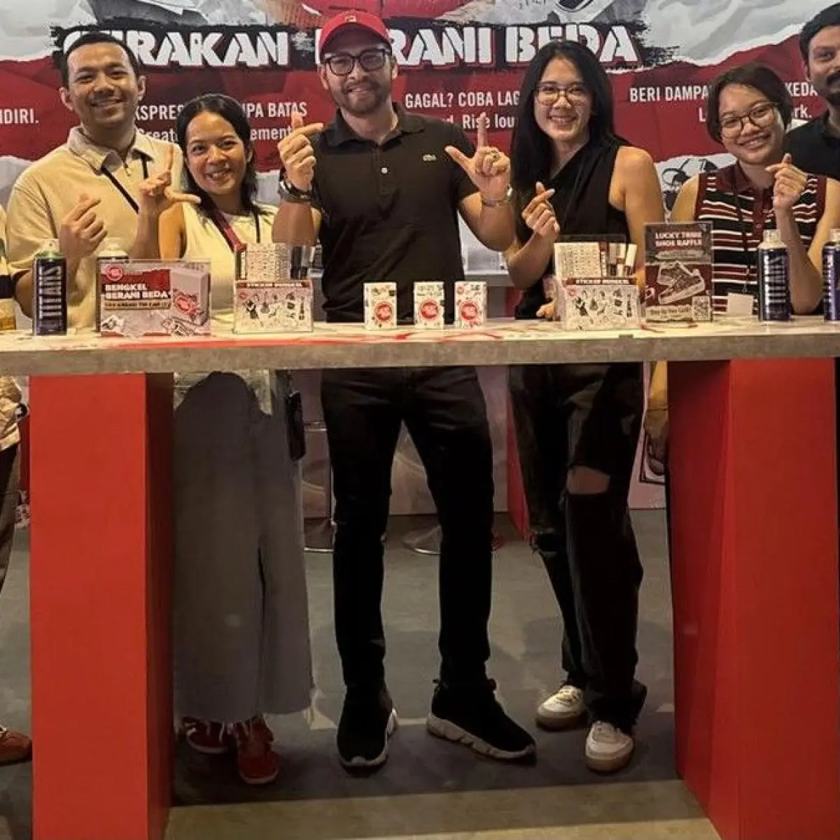 Menelusuri Kreativitas Tanpa Batas dalam Kolaborasi Lucky Tribe dan Jakarta Sneaker Day