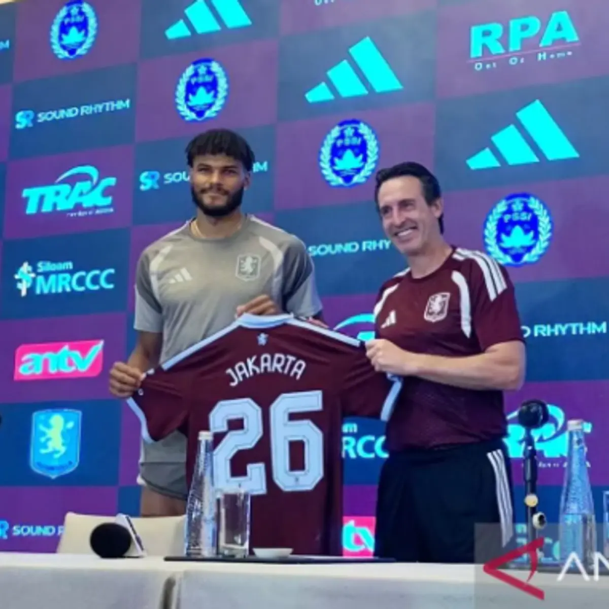 Nostalgia Unai Emery di Jakarta: Membawa Aston Villa Hadapi Indonesia All Stars