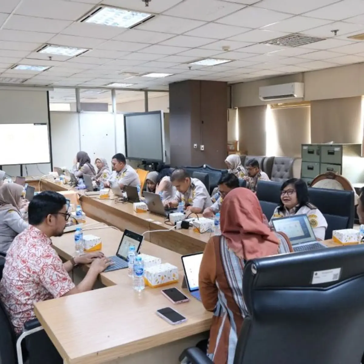 Optimalisasi Layanan Digital, Peruri Akselerasi Implementasi Meterai Elektronik di Badan Karantina Indonesia