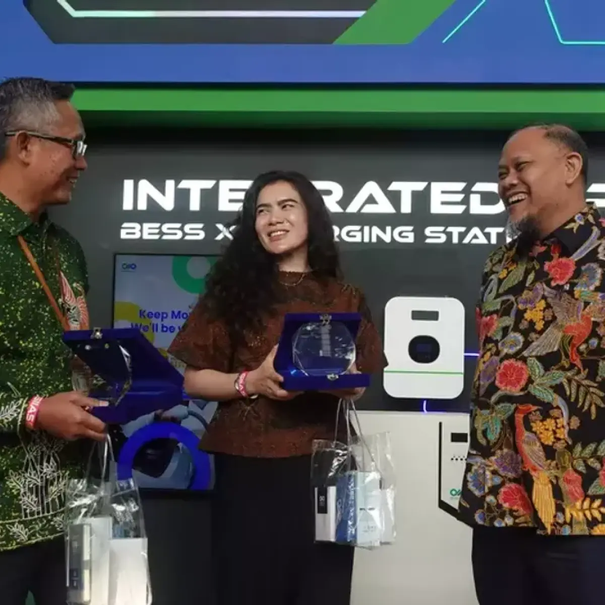 Perkuat Ekosistem Kendaraan Listrik, Dharma Polimetal Luncurkan Inovasi Charging Station Lokal