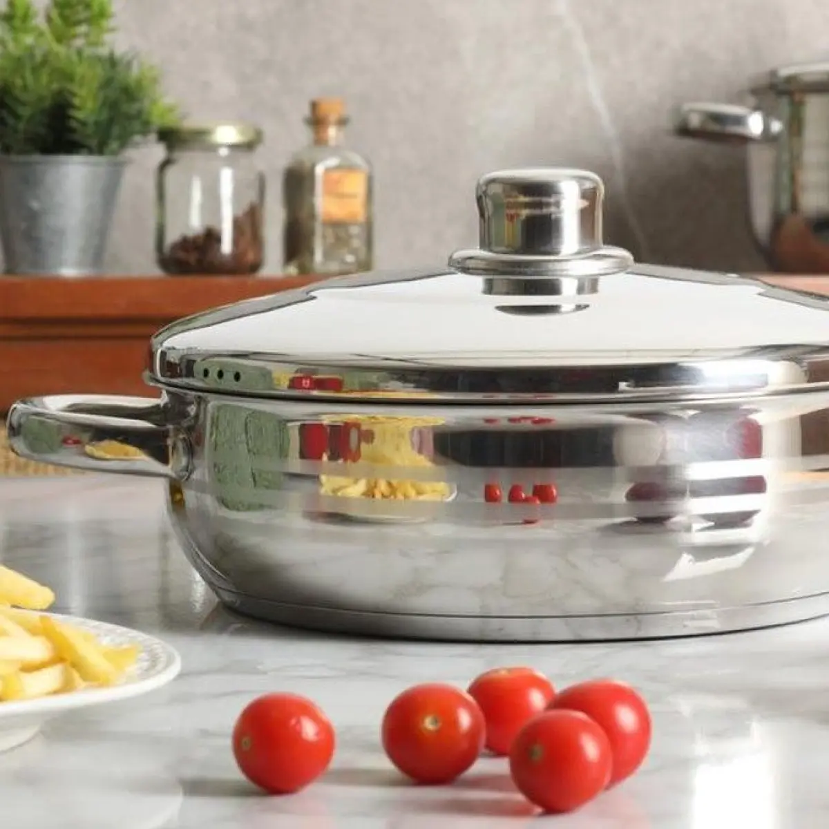 Panduan Memilih Panci Stainless Steel SUS 430: Solusi Masak Awet dan Higienis di Dapur