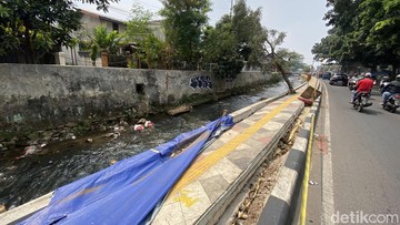 Pemkot Depok Alokasikan Rp 1 Miliar Perbaiki Trotoar Sawangan yang Amblas