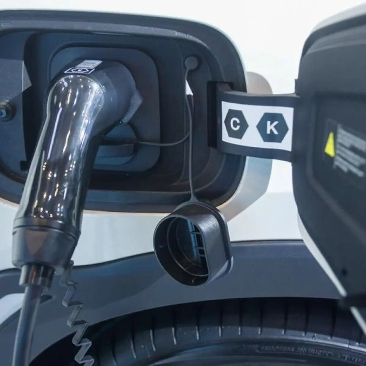 Langkah Besar Transisi Energi: Skema Stimulus 500 Ribu Kendaraan Listrik Siap Meluncur