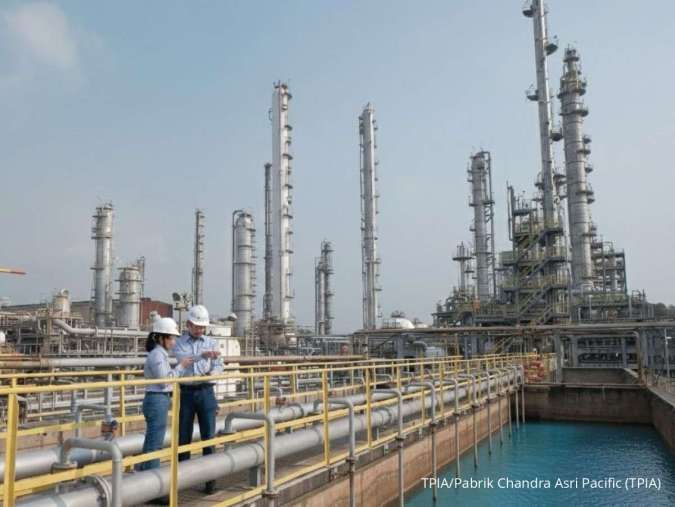 Performa Keuangan Chandra Asri Membaik: Raih Laba US$ 283 Juta, Saham TPIA Ditargetkan Rp 6.200