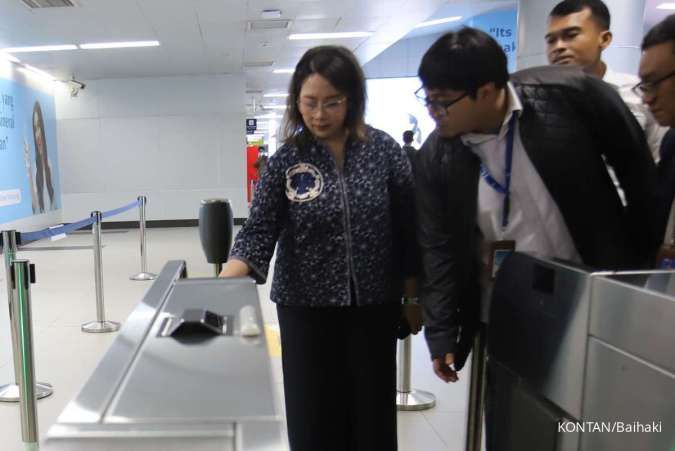 MRT Jakarta Tingkatkan Kenyamanan Penumpang dengan Inovasi Pembayaran Nirsentuh Visa