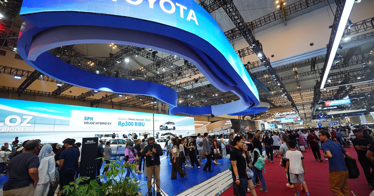 Hybrid Toyota Dominasi GIIAS 2026, Pertanda Pergeseran Konsumen ke Elektrifikasi