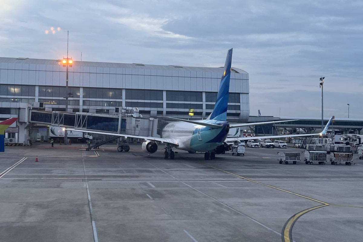 Perombakan Struktural di Garuda Indonesia: Direktur Niaga Reza Aulia Hakim Diberhentikan Sementara