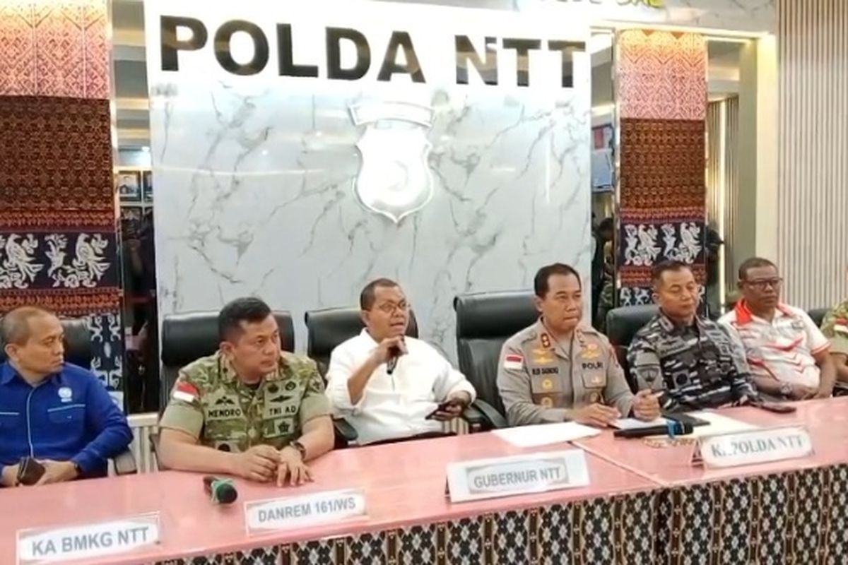 Forkopimda NTT Terbang ke Flores Tinjau Langsung Dampak Gempa, Pastikan Korban dan Kerusakan