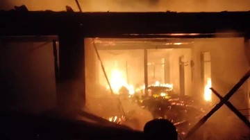 Ibu di Bogor Gugur dalam Upaya Heroik Selamatkan Anak dari Kebakaran Hebat