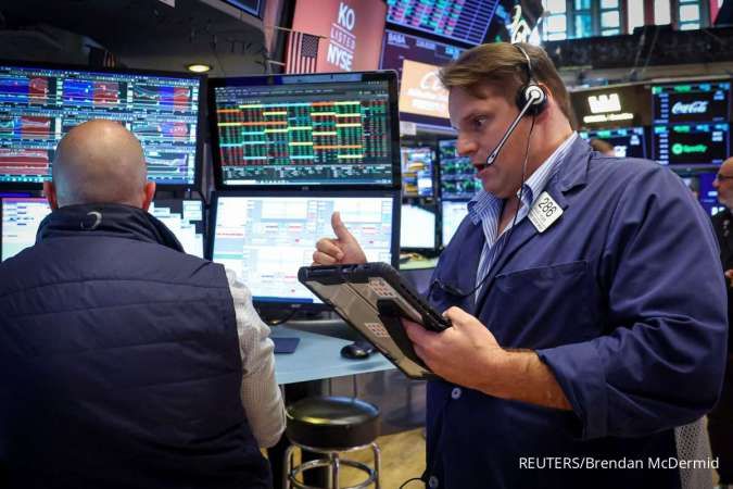 Gelombang Penurunan Saham Teknologi Hantam Wall Street, Prospek Kesepakatan Hormuz Meredup